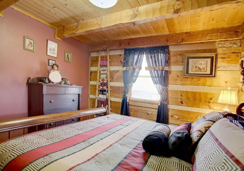 מלון סביירוויל Southern Comfort Cabin מראה חיצוני תמונה
